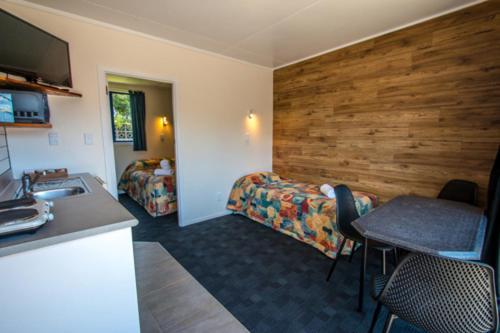 New Plymouth Top 10 Holiday Park 외부 사진