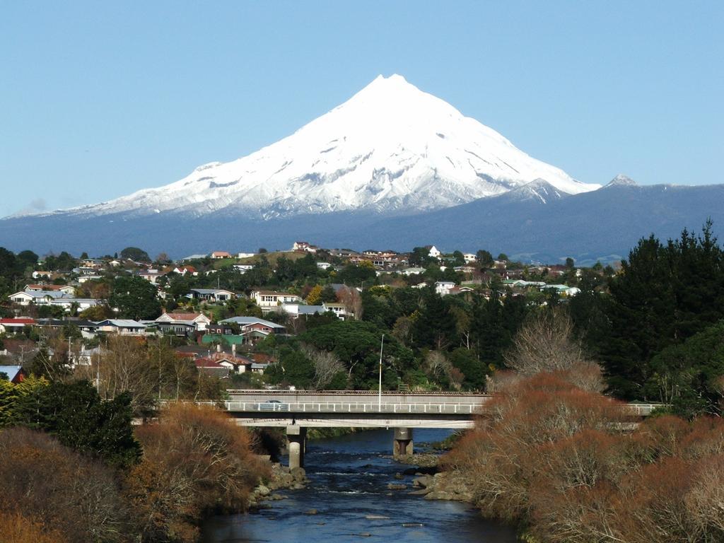 New Plymouth Top 10 Holiday Park 외부 사진